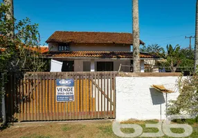 Foto 1 de Sobrado com 2 Quartos à venda, 104m² em Costeira, Balneário Barra do Sul