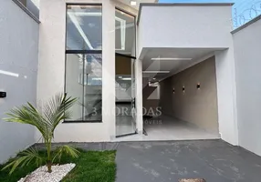 Foto 1 de Casa com 3 Quartos à venda, 118m² em Setor Garavelo B, Goiânia