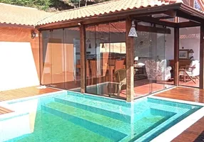 Foto 1 de Casa de Condomínio com 4 Quartos à venda, 150m² em Cuiaba, Petrópolis