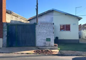 Foto 1 de Casa com 4 Quartos à venda, 125m² em Centro, Araraquara