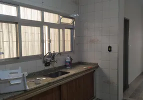 Foto 1 de Apartamento com 2 Quartos para alugar, 65m² em Vila Regente Feijó, São Paulo