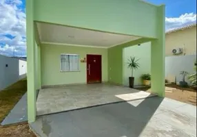 Foto 1 de Casa com 2 Quartos à venda, 250m² em JARDIM SAO MARCOS, Embu das Artes