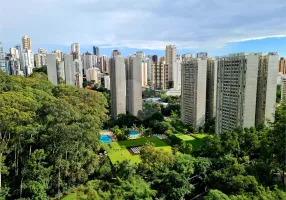 Foto 1 de Apartamento com 3 Quartos à venda, 140m² em Morumbi, São Paulo