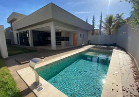 Foto 1 de Casa de Condomínio com 3 Quartos à venda, 237m² em Condomínio do Lago, Goiânia