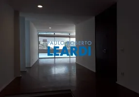 Foto 1 de Apartamento com 2 Quartos para alugar, 194m² em Jardim América, São Paulo