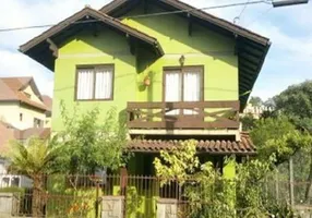 Foto 1 de Casa com 4 Quartos à venda, 180m² em Centro, Gramado