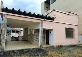 Foto 1 de Casa com 3 Quartos à venda, 85m² em IPS, Campos dos Goytacazes