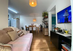 Foto 1 de Apartamento com 2 Quartos à venda, 65m² em Centro, São José