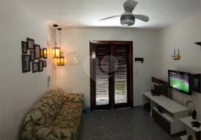 Foto 1 de Casa de Condomínio com 2 Quartos à venda, 64m² em Itaguá, Ubatuba