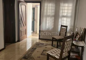 Foto 1 de Casa com 4 Quartos à venda, 300m² em Parque Jardim Europa, Bauru