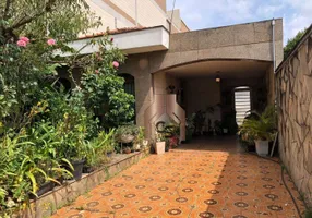 Foto 1 de Casa com 4 Quartos à venda, 245m² em Vila Harmonia, Guarulhos
