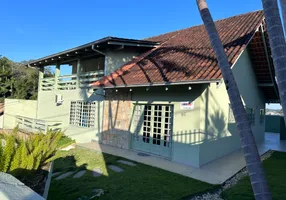 Foto 1 de Casa com 4 Quartos à venda, 337m² em Floresta, Joinville
