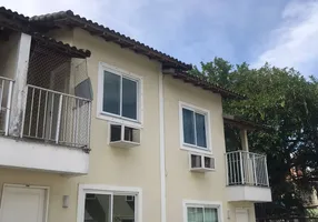 Foto 1 de Casa com 2 Quartos para alugar, 80m² em Camorim, Rio de Janeiro
