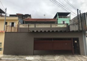 Foto 1 de Sobrado com 4 Quartos à venda, 232m² em Vila Nova Cachoeirinha, São Paulo