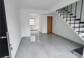 Foto 1 de Casa com 2 Quartos à venda, 70m² em Mutondo, São Gonçalo