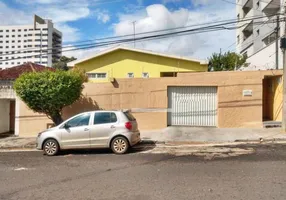 Foto 1 de Casa com 3 Quartos para alugar, 110m² em Tibery, Uberlândia