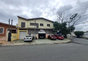 Foto 1 de Sobrado com 3 Quartos para venda ou aluguel, 353m² em Jardim dos Oliveiras, Campinas