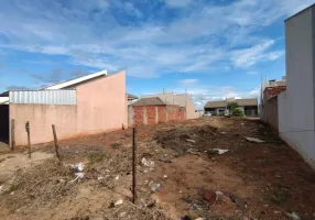 Foto 1 de Lote/Terreno à venda, 280m² em , Mandaguaçu