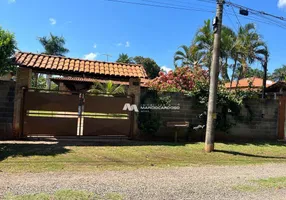 Foto 1 de Fazenda/Sítio com 3 Quartos à venda, 250m² em Zona Rural, São José do Rio Preto