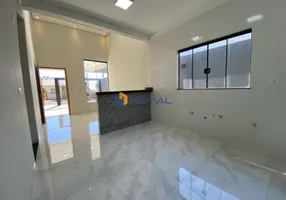 Foto 1 de Casa com 3 Quartos à venda, 87m² em Jardim Olímpico, Maringá