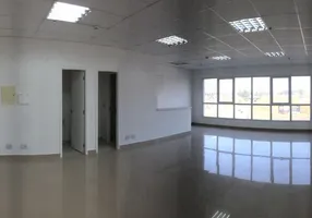 Foto 1 de Sala Comercial com 1 Quarto para alugar, 56m² em Sítio Tamboré Alphaville, Barueri