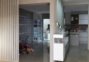Foto 1 de Casa de Condomínio com 4 Quartos à venda, 216m² em Country Club, Juazeiro