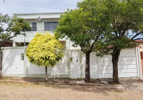 Foto 1 de Casa com 4 Quartos à venda, 259m² em Cel. Aparício Borges, Porto Alegre
