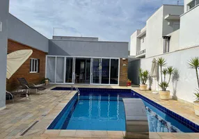 Foto 1 de Casa com 3 Quartos à venda, 330m² em Jundiaí Mirim, Jundiaí