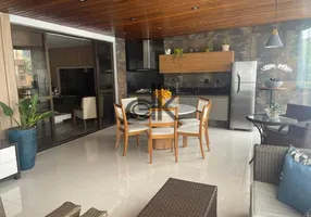 Foto 1 de Apartamento com 3 Quartos à venda, 196m² em Recreio Dos Bandeirantes, Rio de Janeiro