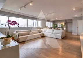 Foto 1 de Apartamento com 3 Quartos para alugar, 208m² em Higienópolis, São Paulo