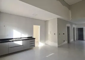 Foto 1 de Casa com 3 Quartos à venda, 96m² em Santa Cruz, Cuiabá