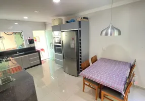 Foto 1 de Casa com 3 Quartos à venda, 50m² em Residencial Maria Lourenca, Goiânia