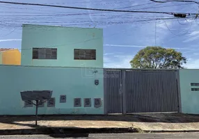 Foto 1 de Apartamento com 2 Quartos à venda, 66m² em São José, Araraquara