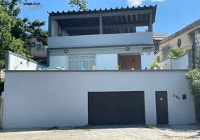 Foto 1 de Casa com 3 Quartos à venda, 380m² em  Vila Valqueire, Rio de Janeiro