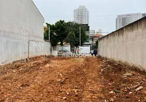 Foto 1 de Lote/Terreno à venda, 300m² em Vila Gilda, Santo André