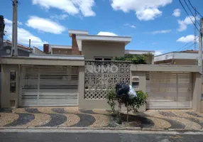 Foto 1 de Casa com 4 Quartos à venda, 208m² em Jardim Leonor, Campinas