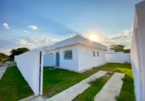 Foto 1 de Casa com 2 Quartos à venda, 65m² em Parque Balneario Sao Francisco, Cabo Frio