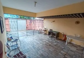 Foto 1 de Casa com 4 Quartos à venda, 151m² em Centro, Fortaleza