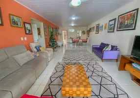 Foto 1 de Casa com 3 Quartos à venda, 300m² em Capoeiras, Florianópolis