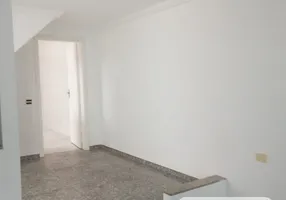 Foto 1 de Sobrado com 2 Quartos para alugar, 200m² em Parque Vitória, São Paulo