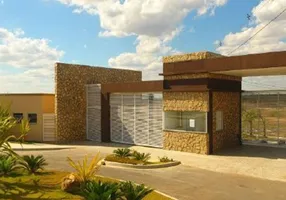 Foto 1 de Lote/Terreno à venda, 200m² em Nova Esperança, Feira de Santana