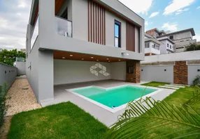 Foto 1 de Casa com 3 Quartos à venda, 285m² em Pedra Branca, Palhoça