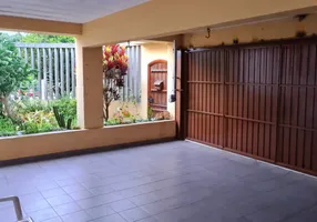Foto 1 de Casa com 4 Quartos à venda, 200m² em Interlagos, São Paulo
