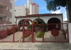 Foto 1 de Casa com 4 Quartos à venda, 160m² em Vila São José, Taubaté