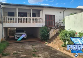 Foto 1 de Casa com 3 Quartos para venda ou aluguel, 300m² em Jardim Estoril IV, Bauru