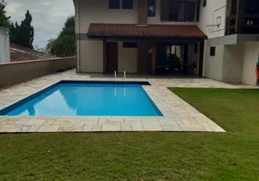 Foto 1 de Casa de Condomínio com 3 Quartos à venda, 376m² em Garcia, Blumenau