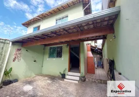 Foto 1 de Casa com 2 Quartos à venda, 83m² em Minascaixa, Belo Horizonte