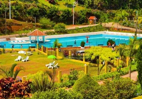 Foto 1 de Casa de Condomínio com 3 Quartos à venda, 130m² em Zona Rural, Santo Antônio do Pinhal