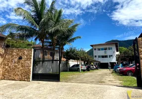 Foto 1 de Imóvel Comercial com 7 Quartos à venda, 965m² em Praia do Lazaro, Ubatuba