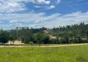 Foto 1 de Lote/Terreno à venda, 1000m² em Maracatú, Guararema